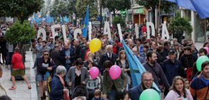 Manifestació per reivindicar l'oficialitat de la llengua asturiana, Oviedo, 9 de maig de 2015