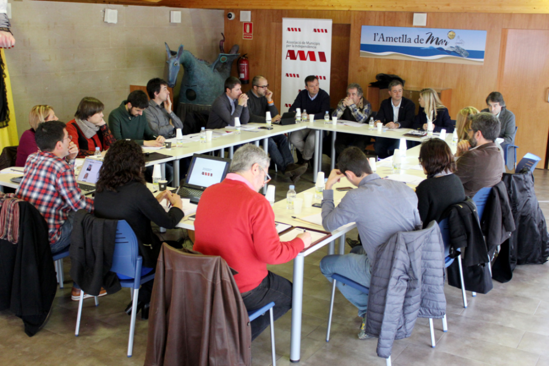 AMI La Comissió Executiva de l'AMI, al Centre d'Interpretació de la Pesca de l'Ametlla de Mar