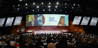 Fotografia d'una sessió del 66è congrés de la FIFA