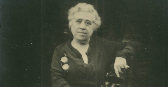 Caterina Albert l'any 1944