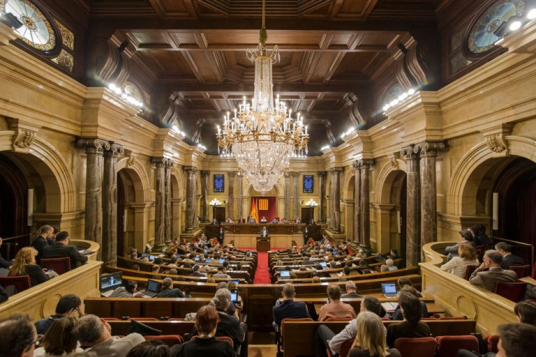El Parlament de Catalunya cessa el director de l’Oficina Antifrau