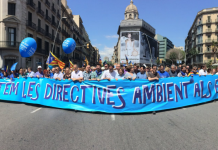 Capçalera política amb representació del Parlament de Catalunya, l'Ajuntament de Barcelona, la Generalitat, UGT, CCOO, Òmnium, ANC, Esquerra Republicana, Convergència Democràtica, CUP i Solidaritat Catalana, entre altres (fotografia: ANC)