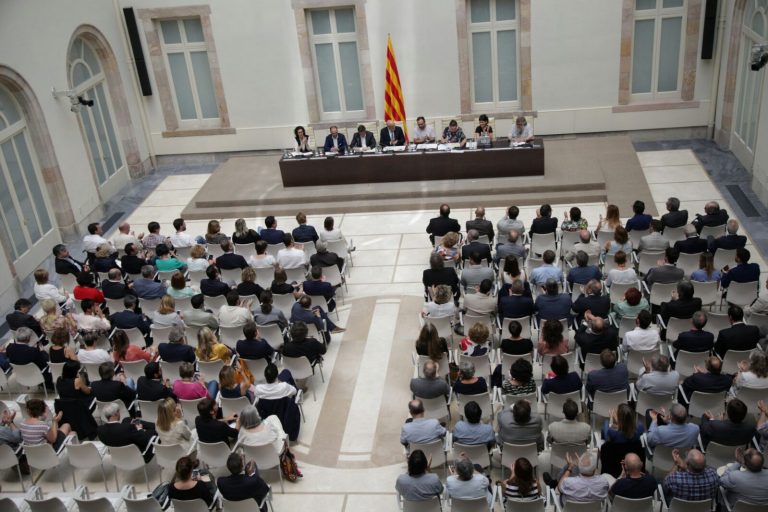 Presentació de la Llei del referèndum d'autodeterminació al Parlament | JxSí