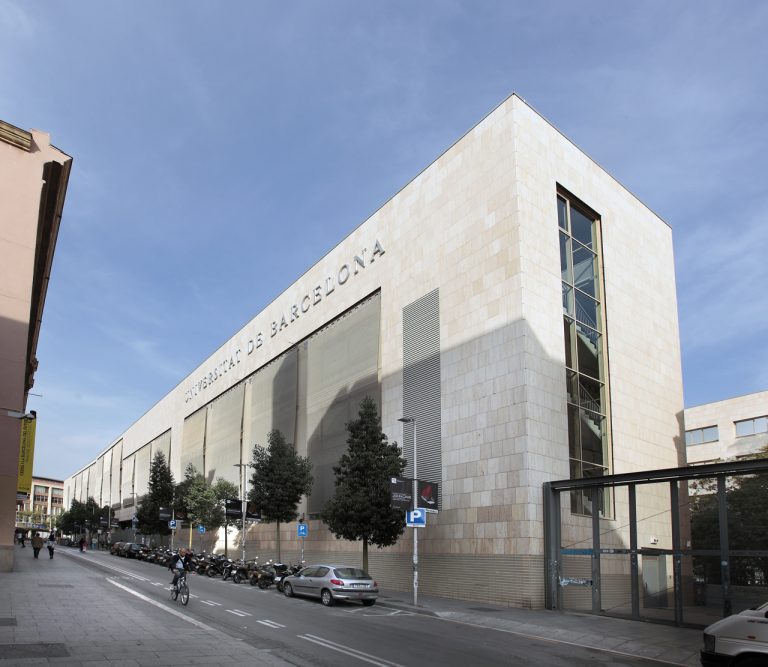 Els professors universitaris s’organitzen contra el 155