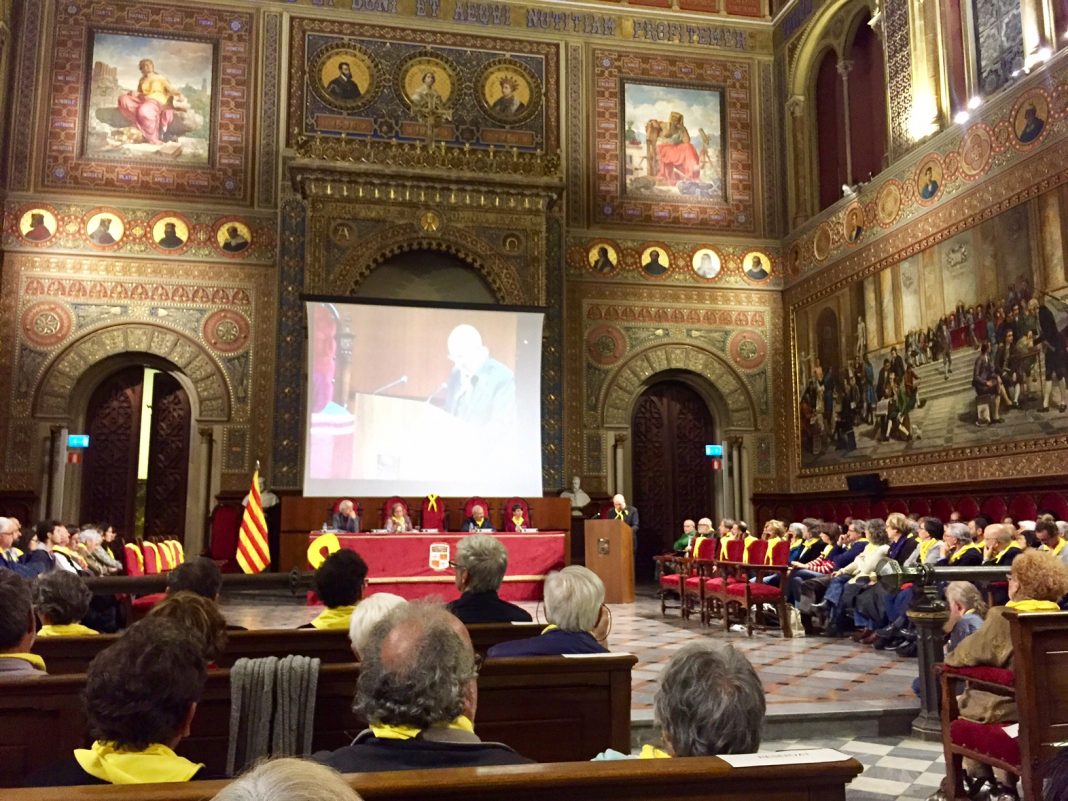 Moment de l'acte Llibertat Presos Polítics al Paranimf de l'UB Moment de l'acte Llibertat Presos Polítics al Paranimf de l'UB