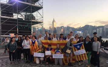 Concentració per l'alliberament dels presos polítics catalans a Hong Kong | Suki Yip