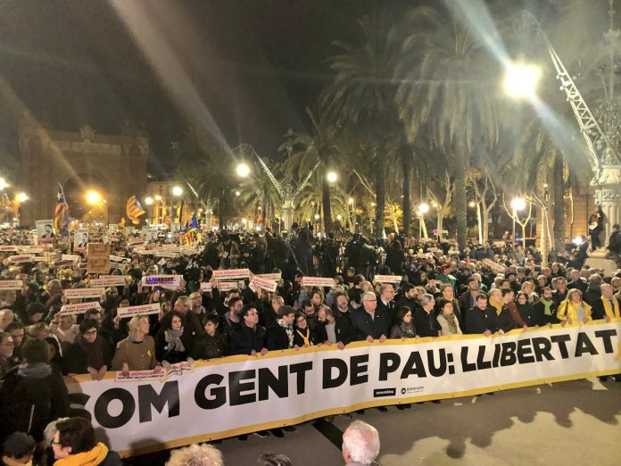 Manifestació a Barcelona per demanar l'alliberament dels presos polítics 3 mesos després de l'empresonament dels Jordis | ANC