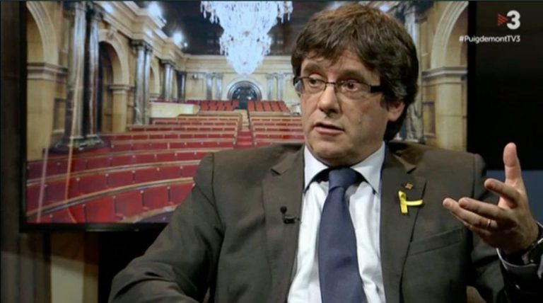El president Carles Puigdemont anuncia un pla de xoc contra els efectes del 155