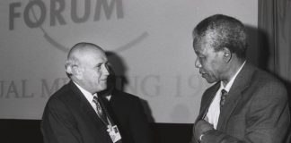 Frederik Willem de Klerk i Nelson Mandela al Fòrum Econòmic de Davos, 1992 | World Economic Forum (www.weforum.org)