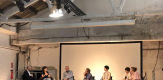 Moment del debat sobre cultura a la Nau Bostik | Primàries Barcelona