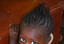 Nena de Malaforia, Districte de Koinadugu a Sierra Leone (2008) | Autor: Lindsay Stark