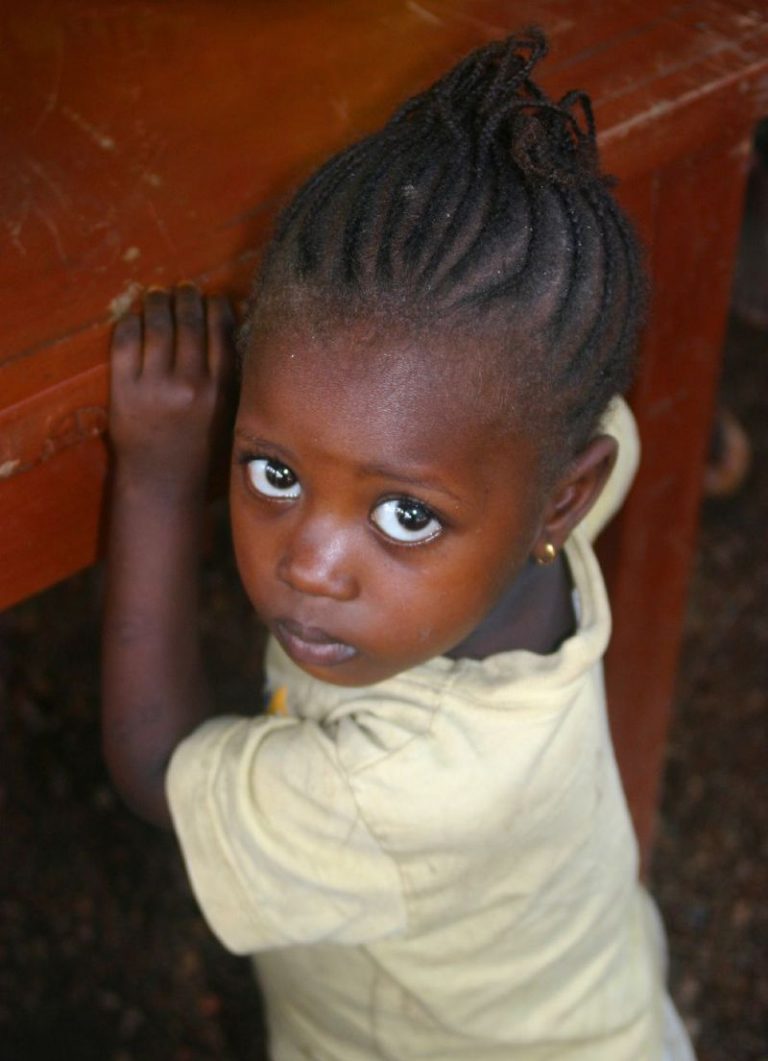 Nena de Malaforia, Districte de Koinadugu a Sierra Leone (2008) | Autor: Lindsay Stark