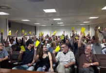 Assemblea oberta de l'ANC de Terrassa en la que es va aprovar l'impuls del projecte de Primàries Catalunya al municipi de cara les eleccions municipals. | Primàries Catalunya