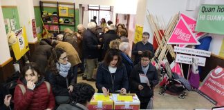 Moment de la jornada de votació a les Primàries de l'Hospitalet | Primàries L'Hospitalet