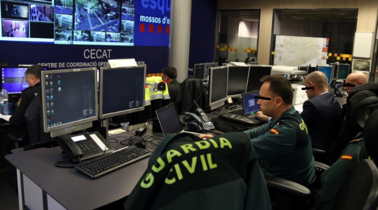 Topada entre els sindicats de la Generalitat i les forces d’ocupació espanyoles.