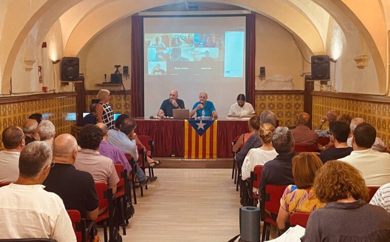 L’Assemblea aprova la creació d’una Comissió d’Estructures de País i proposa una “agenda per la independència”