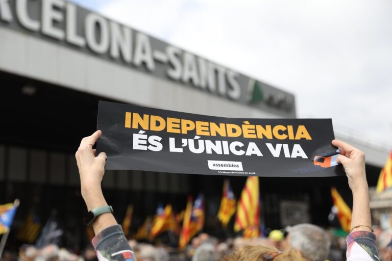 L’ANC i el Consell de la República convoquen una gran manifestació de país el 7 de febrer sota el lema «PROU!»