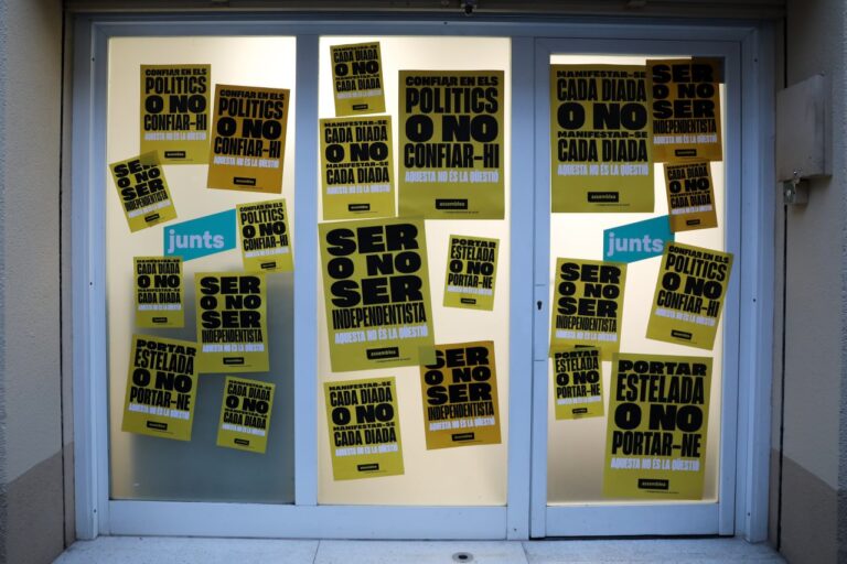 L’Assemblea empapera les seus de Junts, ERC i la CUP
