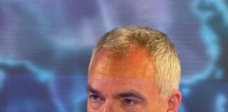 Els barcelonins, resignats, veuen que cau la capital